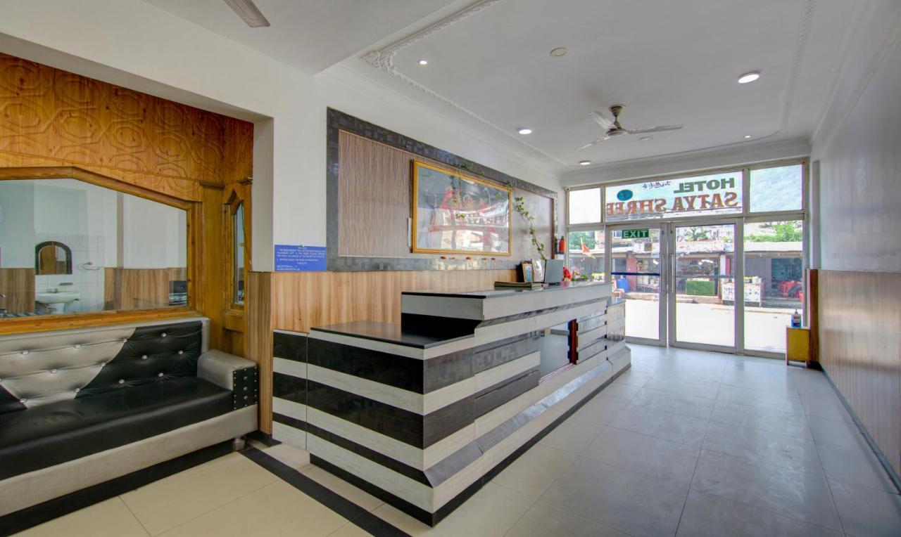 Itsy Hotels Satya Shree Katra  Kültér fotó